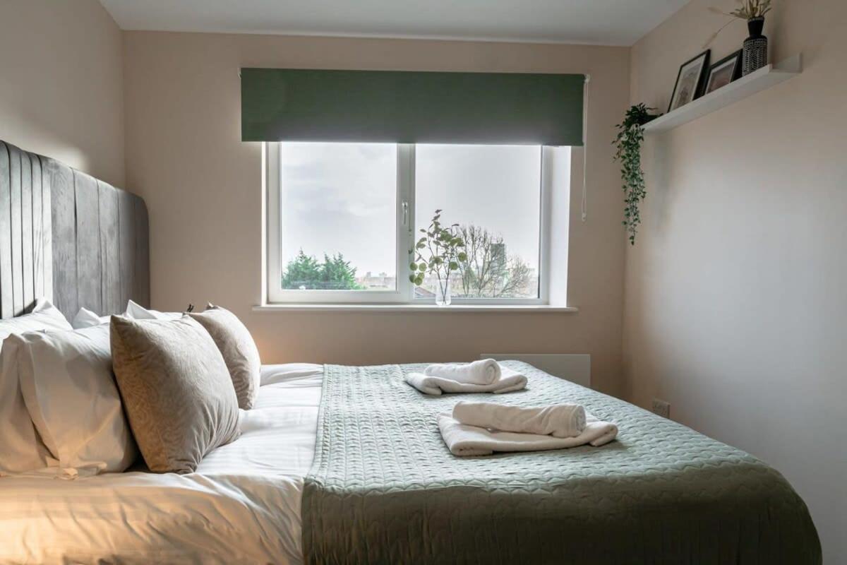 Modern 1 Bedroom Apartment In مانشستر المظهر الخارجي الصورة